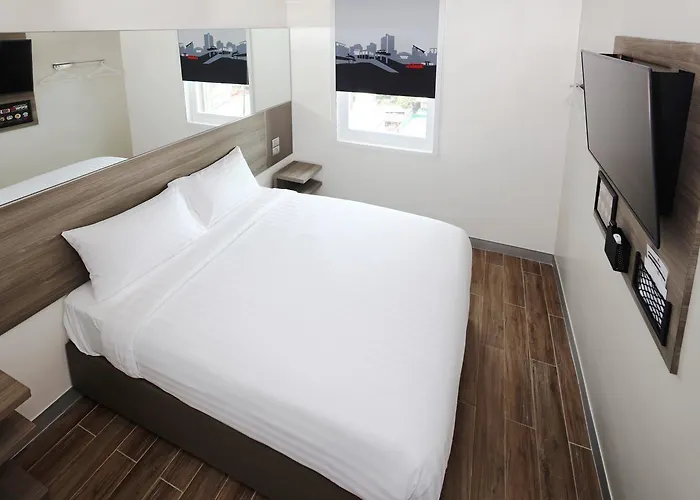 Hotel Red Planet Binondo