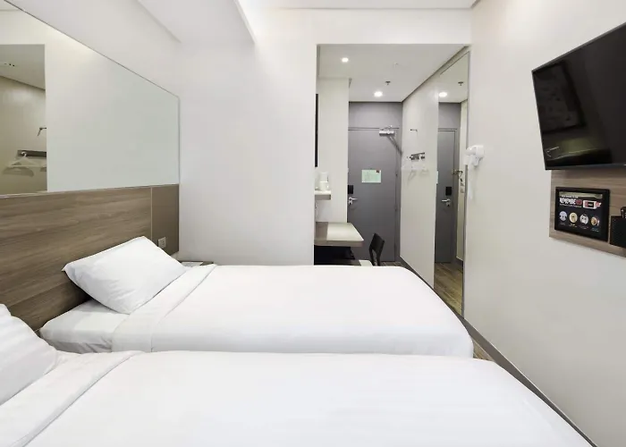 Hotel Red Planet Binondo 3*