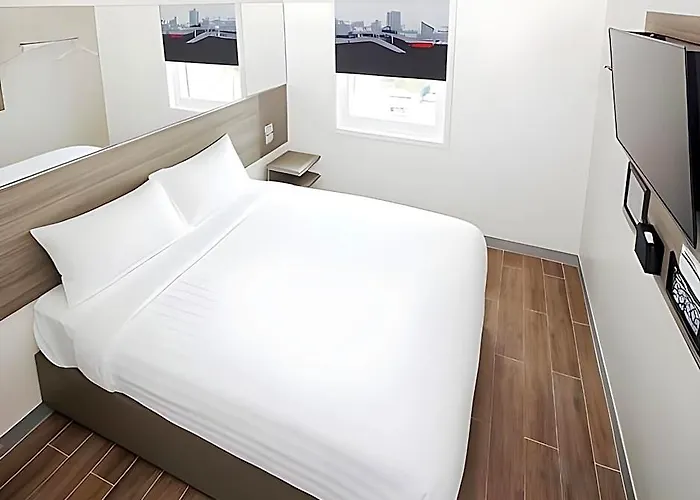Hotel Red Planet Binondo 3*