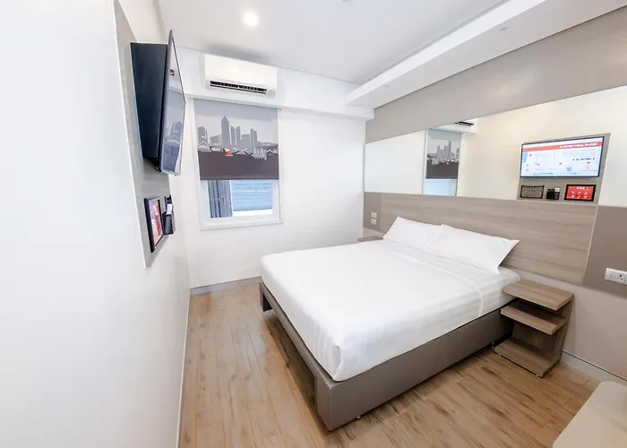 Red Planet Binondo Hotel 3*